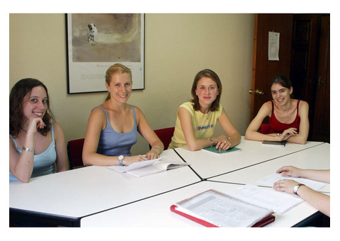 Курси іспанської мови в Іспанії