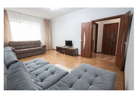 Сдам 2-х кiмн. кв-ру в центрi по вул. Гоголя  4800 грн/міс