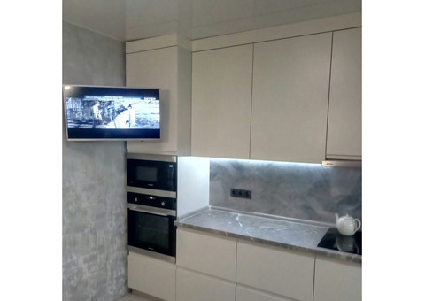 Меблі з натурального дерева