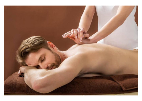 Вакансия за границей для женщин: работа массажисткой в Европе