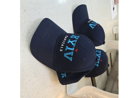 ІННЕТТЕ - Футболки і кепки з логотипом на замовлення