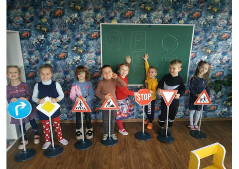 Приватний дитячий садок «Світлячок. Генiальнi дітки» — турбота, розвиток і любов до кожної дитини!